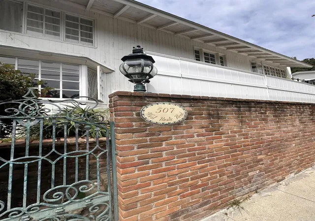 5th image of 507 W Rustic, Santa Monica, CA 90402 | MLS# PTP2603811
