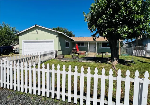 Photo 1 of Sale Pending at 2840 Mitchell Ave, Oroville, CA 95966 | MLS# SN26107976 | Listing updated on 2026-10-07