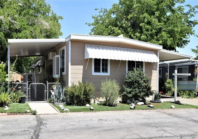 2nd image of 3255 East Avenue R #98, Palmdale, CA 93550 | MLS# SR26106786
