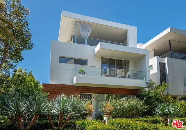 2nd image of 5926 Firefly Pl, Los Angeles, CA 90094 | MLS# 26835317