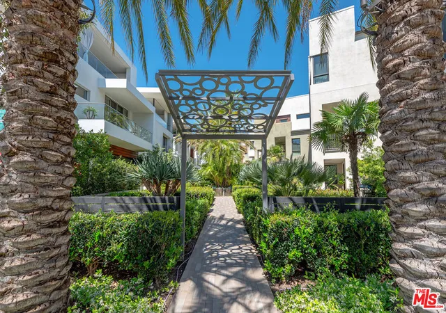 3rd image of 5926 Firefly Pl, Los Angeles, CA 90094 | MLS# 26835317