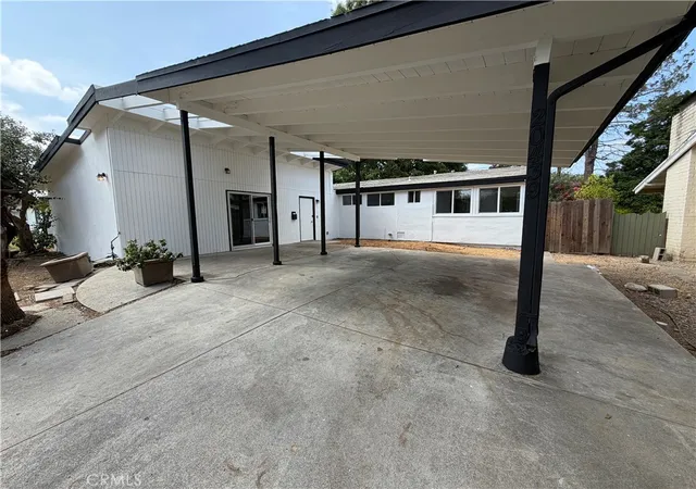 Photo 2 of Sale Pending at 20439 Malden St, Winnetka, CA 91306 | MLS# CV26096643 | Listing updated on 2026-09-10
