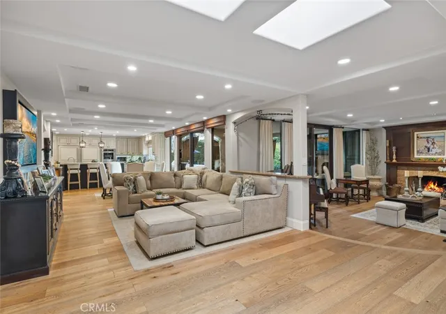 5th image of 1511 Santiago Dr, Newport Beach, CA 92660 | MLS# NP26108030