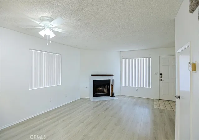 Photo 3 of Condo for sale at 290 Victoria St #29 (F8), Costa Mesa, CA 92627 | MLS# OC26106471 | Listing updated on 2026-09-15