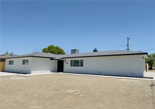 Homes for sale in Visalia, CA | 1138 Valley St, Visalia, CA 93277 | MLS# IV26108211
