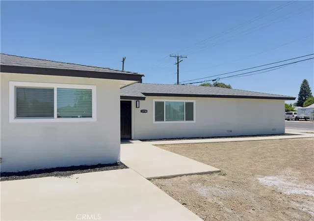 Homes for sale in Visalia, CA | 1138 Valley St, Visalia, CA 93277 | MLS# IV26108211