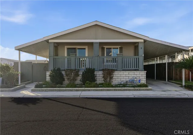 Homes for sale in Bakersfield, CA | 1225 Taft Hwy #5, Bakersfield, CA 93307 | MLS# OC26108222