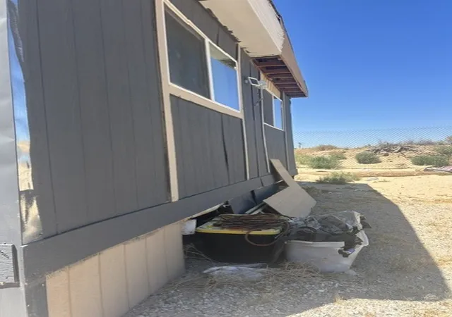 Photo 3 of Manufactured home for sale at 35057 Birch Rd, Barstow, CA 92311 | MLS# HD26106710 | Listing updated on 2026-05-19