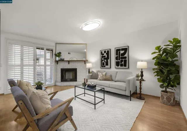 Homes for sale in San Leandro, CA | 2549 San Leandro Blvd, San Leandro, CA 94578 | MLS# 41135186