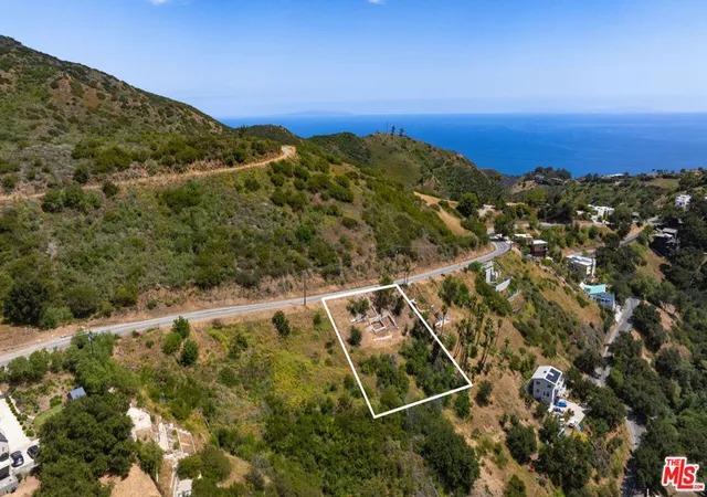 Homes for sale in Malibu, CA | 4015 Latigo Canyon Rd, Malibu, CA 90265 | MLS# 26835643