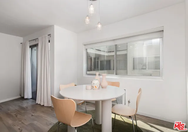 Photo 4 of Condo for sale at 525 N Sycamore Ave #301, Los Angeles, CA 90036 | MLS# 26835811 | Listing updated on 2026-09-23