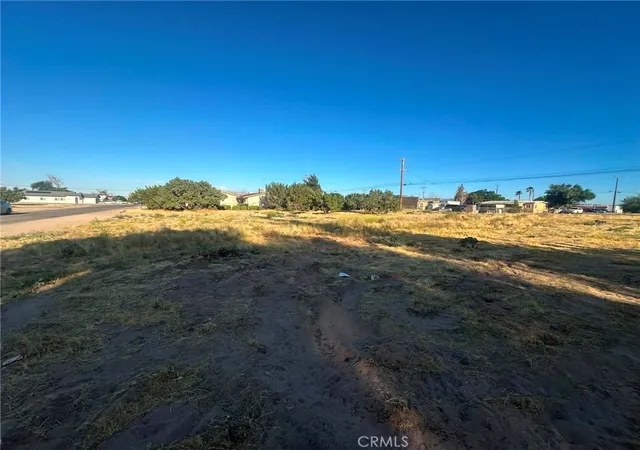 Photo 4 of Land for sale at 16370 Juniper, Hesperia, CA 92345 | MLS# OC26108297 | Listing updated on 2026-10-06