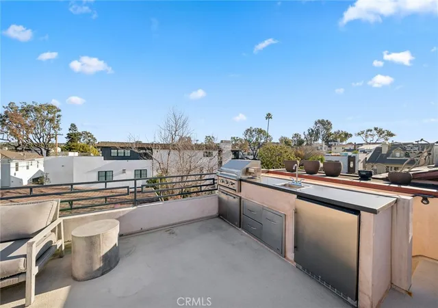 4th image of 1/2 Poinsettia Ave, Corona Del Mar, CA 92625 | MLS# NP26108267