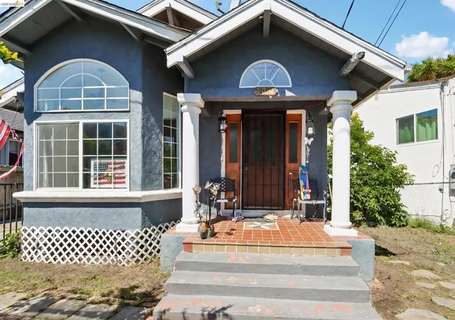 4th image of 5081 Congress Ave, Oakland, CA 94601 | MLS# 41135199