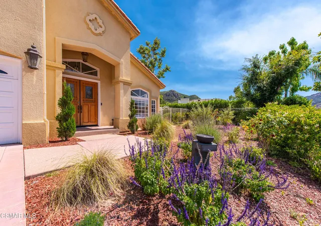 Homes for sale in Agoura Hills, CA | 29804 Westhaven Dr, Agoura Hills, CA 91301 | MLS# 226002323