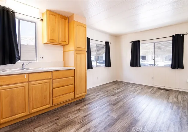 1st image of 11250 Playa St #66, Culver City, CA 90230 | MLS# DW26108273