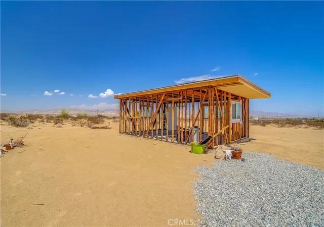 2nd image of 71123 Indian, Twentynine Palms, CA 92277 | MLS# JT26101000