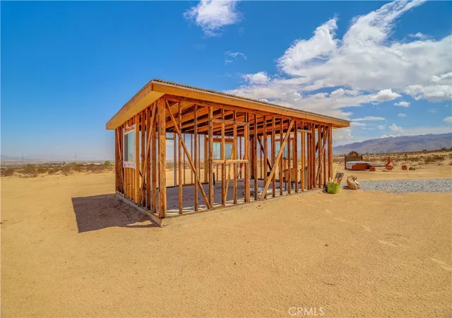 4th image of 71123 Indian, Twentynine Palms, CA 92277 | MLS# JT26101000