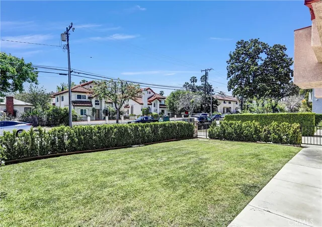 Photo 4 of Townhouse for sale at 227 California St #A, Arcadia, CA 91006 | MLS# AR26108386 | Listing updated on 2026-10-09