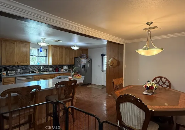 Photo 3 of Sale Pending at 325 W Ave L, Calimesa, CA 92320 | MLS# IG26094267 | Listing updated on 2026-09-18