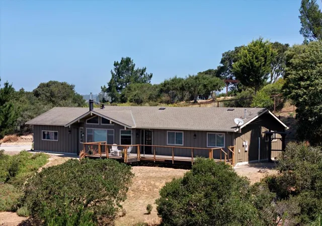 Homes for sale in Salinas, CA | 8607 Berta Canyon Ct, Salinas, CA 93907 | MLS# ML82047757