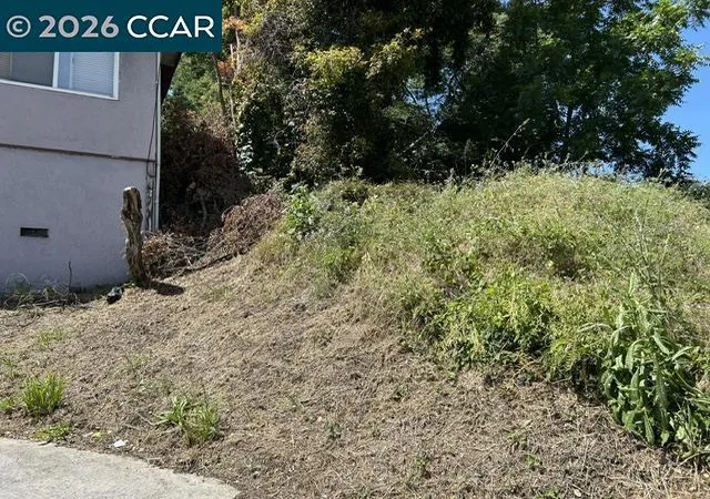 4th image of 5229 Macarthur Blvd, Oakland, CA 94619 | MLS# 41135214