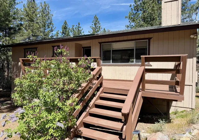 Homes for sale in Pine Mountain Club, CA | 1716 Lassen Wy, Pine Mountain Club, CA 93222 | MLS# V1-36487