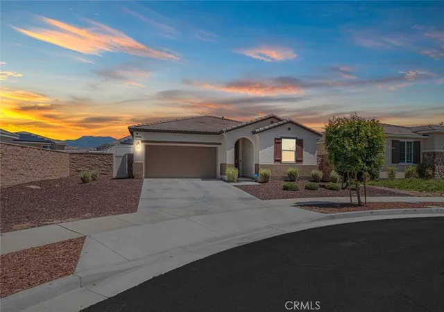 Photo 1 of Sale Pending at 2838 Forestrun Ct, Hemet, CA 92543 | MLS# SW26108498 | Listing updated on 2026-07-08