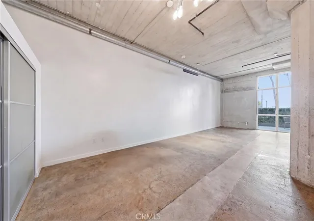 4th image of 825 E 4Th St #101, Los Angeles, CA 90013 | MLS# PW26107781