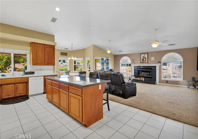 2nd image of 5295 Snow Line Dr, Phelan, CA 92371 | MLS# PW26108507