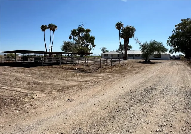 Homes for sale in Blythe, CA | 14563 W 14th Ave, Blythe, CA 92225 | MLS# SW26106748