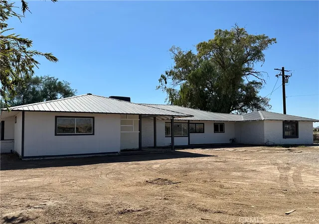 Homes for sale in Blythe, CA | 14563 W 14th Ave, Blythe, CA 92225 | MLS# SW26106748