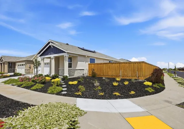 Photo 3 of Single family home for sale at 2210 Espana Ln, Rio Vista, CA 94571 | MLS# ML82046577 | Listing updated on 2026-09-13