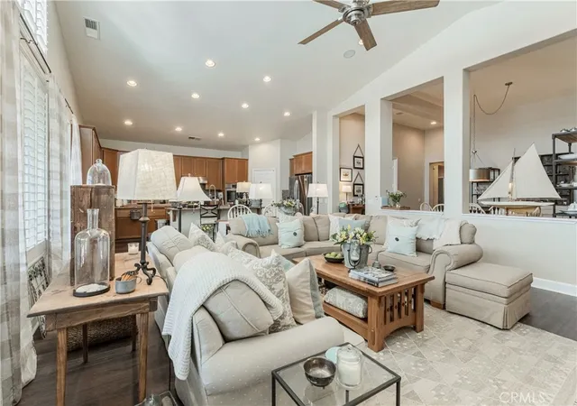 4th image of 31831 Ridge Berry, Winchester, CA 92596 | MLS# SW26108551