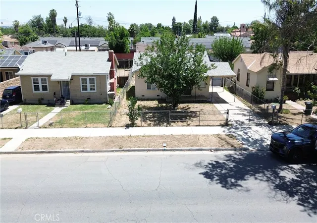 3rd image of 514 L, Bakersfield, CA 93304 | MLS# DW26108583