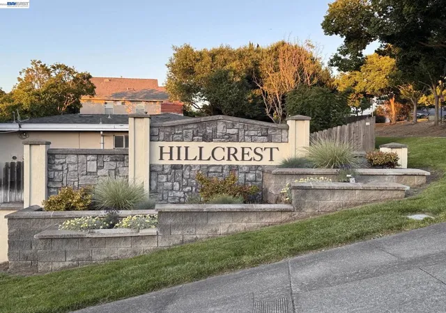 5th image of 857 Bridgeway Cir, El Sobrante, CA 94803 | MLS# 41135233