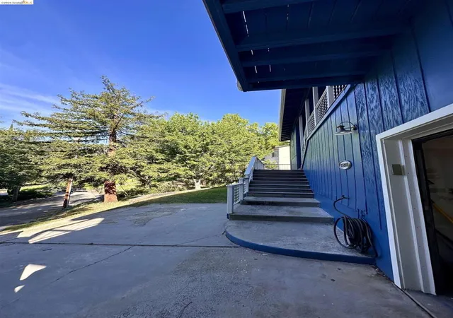 Photo 2 of Single family home for sale at 15378 Poco Calle Dr, Sonora, CA 95370 | MLS# 41134383 | Listing updated on 2026-10-07