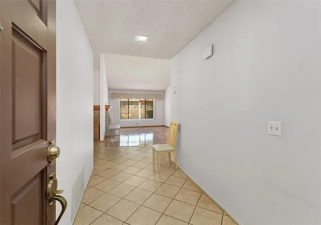 4th image of 1389 Pepper Tree, Hemet, CA 92545 | MLS# SB26108672