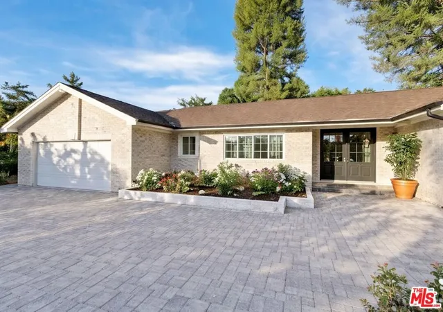 1st image of 4732 Del Moreno Dr, Woodland Hills, CA 91364 | MLS# 26835339