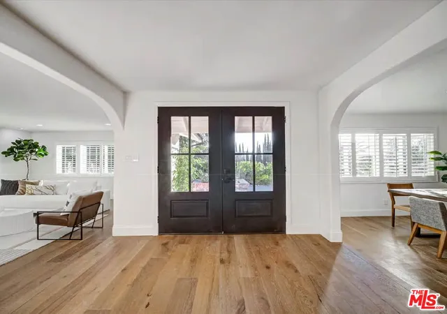 5th image of 4732 Del Moreno Dr, Woodland Hills, CA 91364 | MLS# 26835339