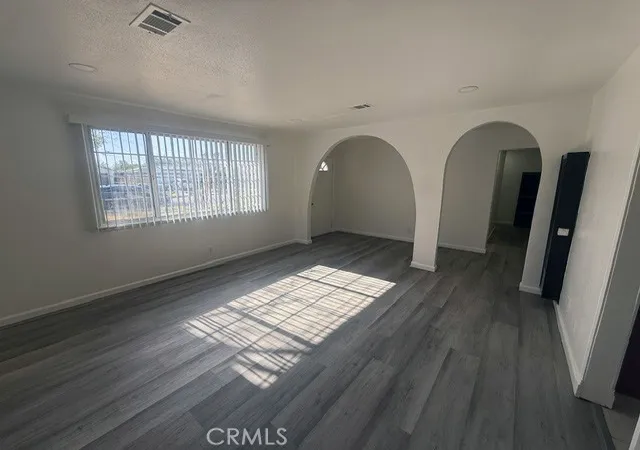 Photo 3 of Single family home for sale at 45320 Kingtree, Lancaster, CA 93534 | MLS# SR26108691 | Listing updated on 2026-09-09
