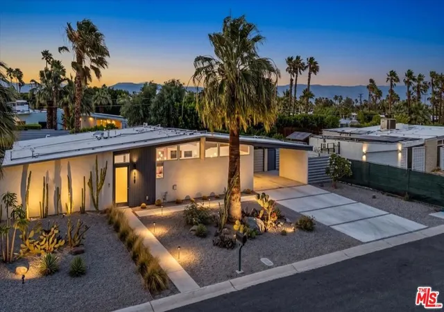 1st image of 450 E Laurel Cir, Palm Springs, CA 92262 | MLS# 26832503