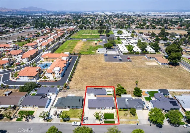 22nd image of 1421 De Anza, Redlands, CA 92374 | MLS# TR26106987