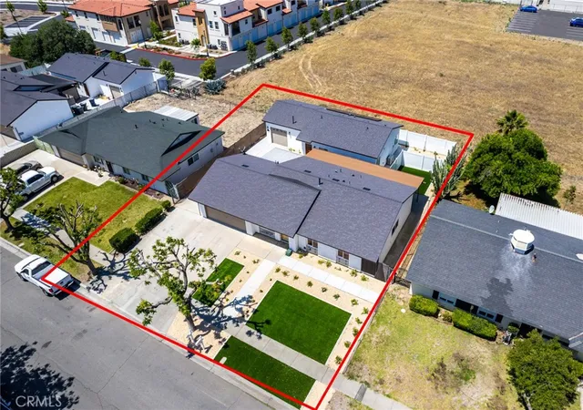 3rd image of 1421 De Anza, Redlands, CA 92374 | MLS# TR26106987