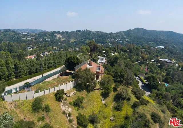 1st image of 3025 Benedict Canyon Dr, Beverly Hills, CA 90210 | MLS# 26835629