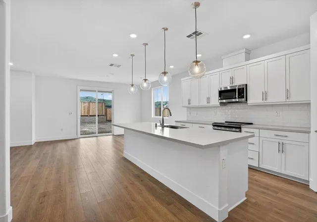 Homes for sale in Vacaville, CA | 197 Golden Gate Ln, Vacaville, CA 95687 | MLS# ML82047805
