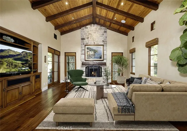 Photo 3 of Single family home for sale at 50 Copper Crk, Irvine, CA 92603 | MLS# NP26107405 | Listing updated on 2026-06-11