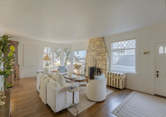 Homes for sale in Pacific Grove, CA | 111 12Th St, Pacific Grove, CA 93950 | MLS# ML82047812