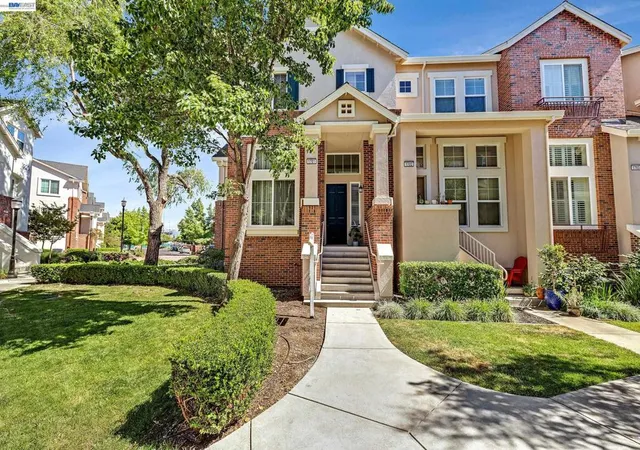 Homes for sale in Livermore, CA | 2676 3rd St #1701, Livermore, CA 94550 | MLS# 41135259