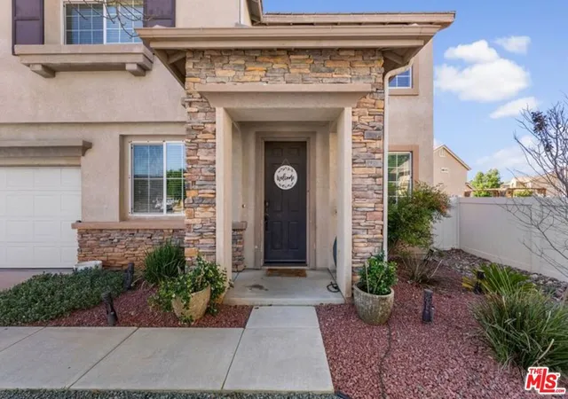 3rd image of 2415 Foxtail Dr, Palmdale, CA 93551 | MLS# 26833861